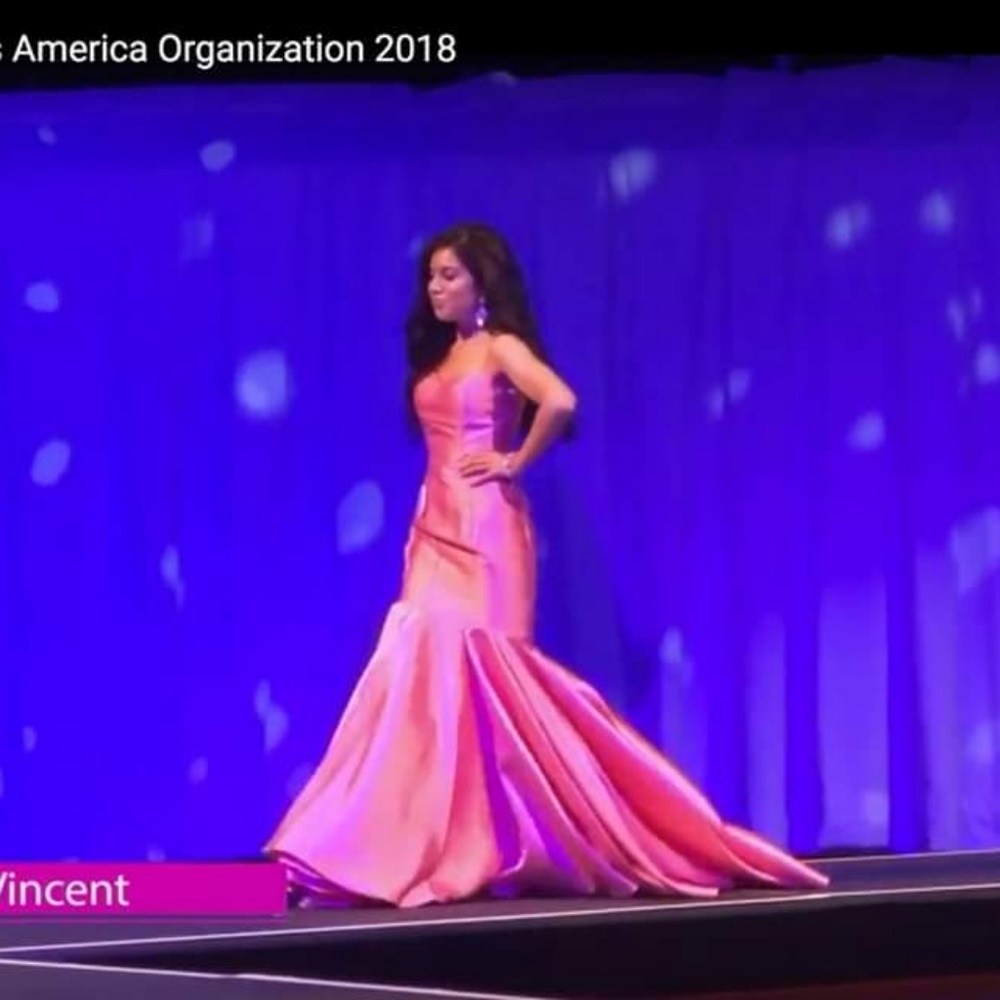 Pink mermaid strapless dress